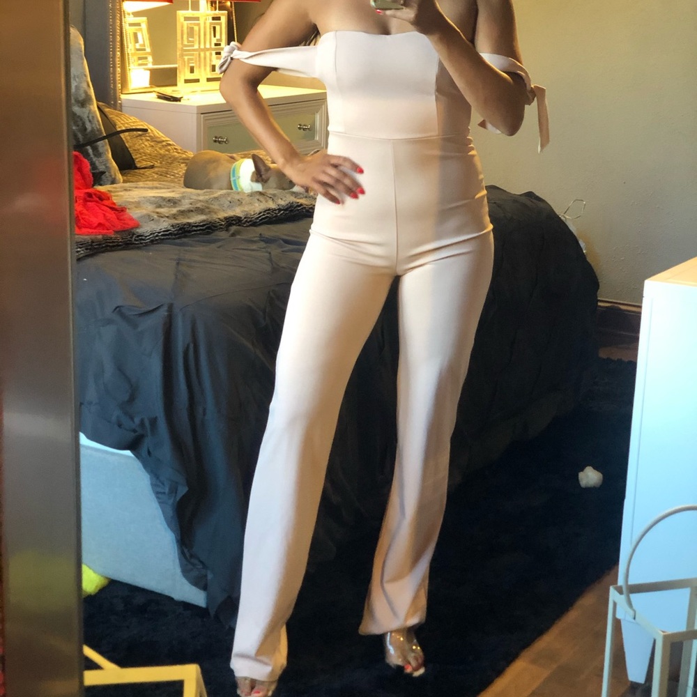 Light pink jumpsuit - NWOT 💕